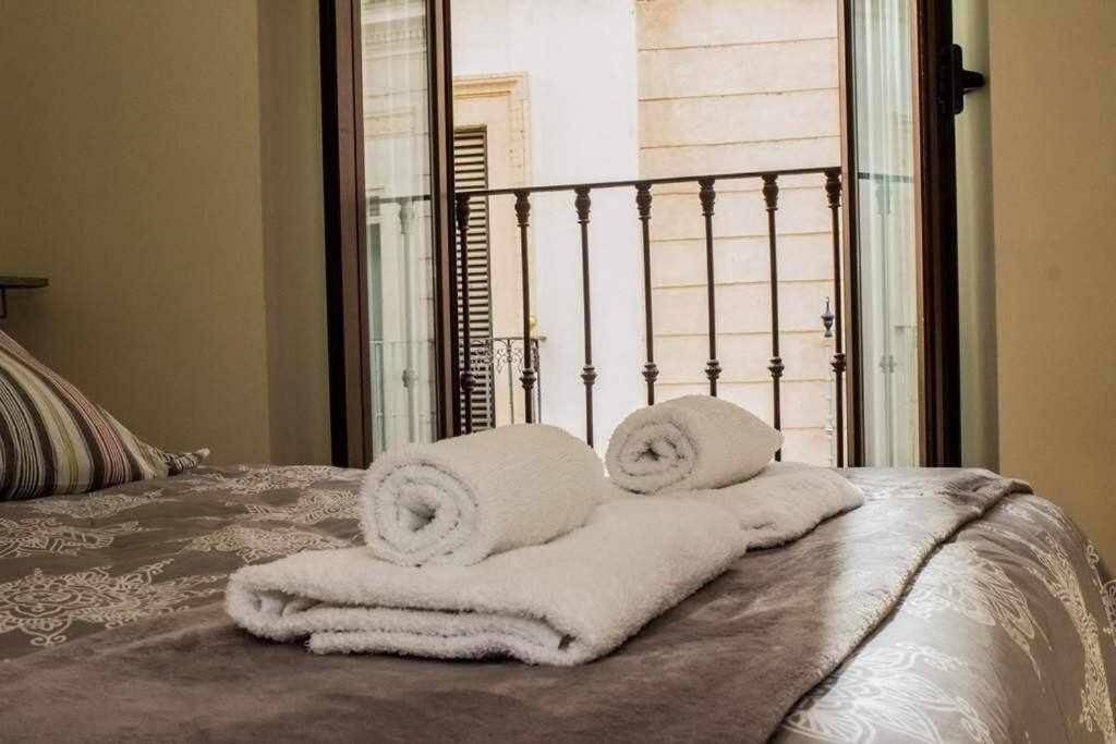 Casa Con Piscina Junto Catedral De *