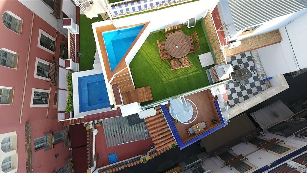 Casa Con Piscina Junto Catedral De Séville